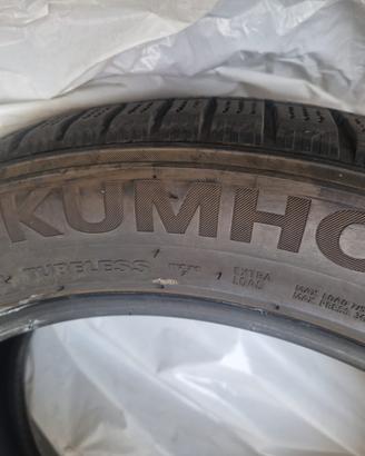 4  Pneumatici KHUMO