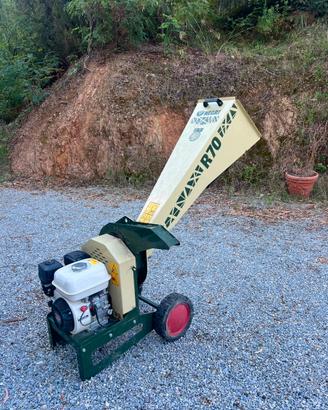 Biotrituratore cippatore Negri R70 a scoppio honda