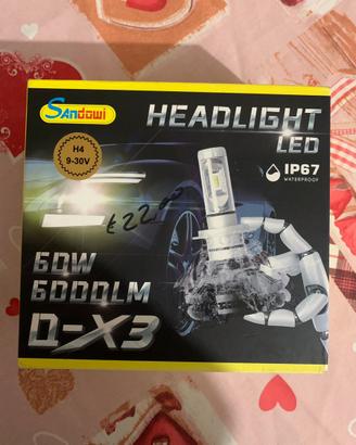 Kit Lampadine X3 LED H4 50W 6000LM, Luce Bianca