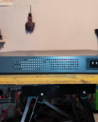 UPS SOCOMEC NET1500 PR 1U in - Batterie nuove