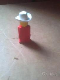Lego minifig cowboy (Photo Safari 699)