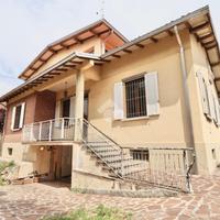 VILLA SINGOLA A REGGIO NELL'EMILIA