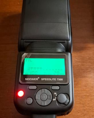 Neewer Speedlite TTL 750II