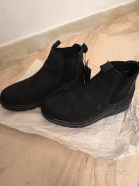 Scapa uomo elegante marca Enrico Coveri