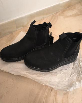 Scapa uomo elegante marca Enrico Coveri