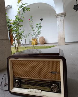 RADIO A VALVOLE SIEMENS CON GIRADISCHI VINTAGE ANN