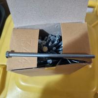 Viti M6x130