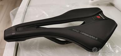 Sella bici in carbonio 