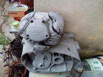 Pezzi di ricambio ducati 125