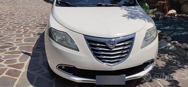 Lancia Ypsilon  0.9 TwinAir  Ecochic