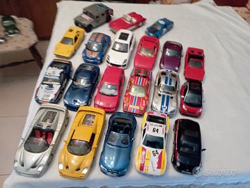 modellini auto scala 1 24 marca Burago,ecc.ecc.