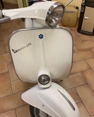 Vespa 125 Primavera Serie 1