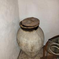 Giara antica di fattura siciliana