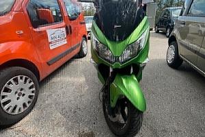 Kawasaki J300