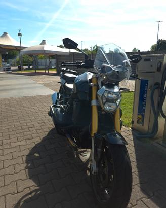 bmw r1200r 