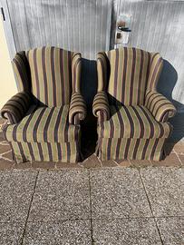 2 poltrone in tessuto verde a righe