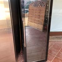 Cantinetta vino rosso