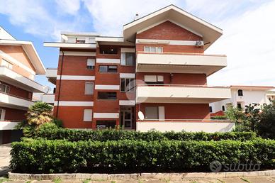 2 LOCALI A FRANCAVILLA AL MARE