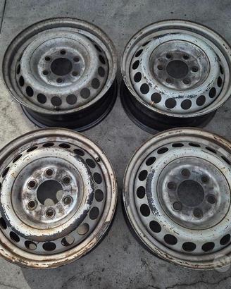 Cerchi In Ferro Da 16" Per Mercedes Sprinter 2008