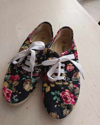 scarpe tela tipo vans 36 a fiori