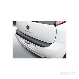 Protezione soglia baule nera per Fiat Punto dal 1.