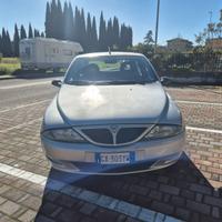 Lancia y - 2001