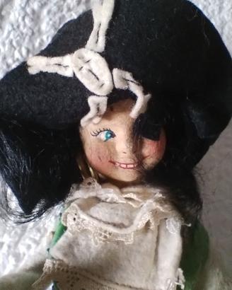 Bambola di feltro pirata
