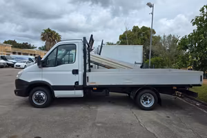 Iveco 35c15 Con Cassone Fisso
