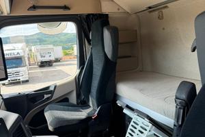 2019 Mercedes-Benz Actros 1848