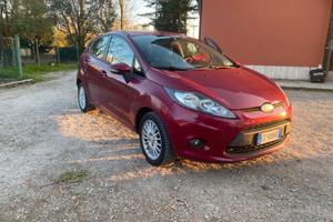 Ford fiesta ok per neopatentati