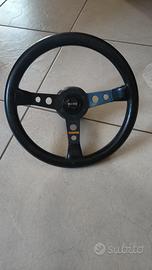 Volante a calice sportivo MOMO