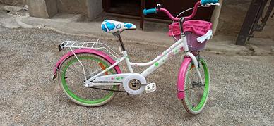 Bici per bambina con freno a contropedale