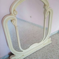 Specchio stanza da letto color panna