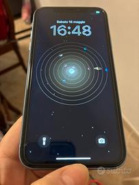 IPhone XR usato piu vari oggetti elettronica.