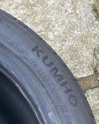 pneumatici 235/45 R20