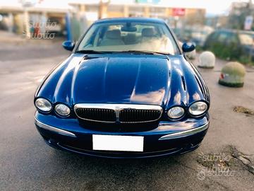 JAGUAR X-Type 2.5 V6 24V cat