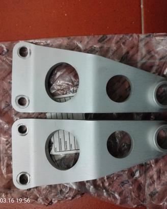 Pedane posteriori moto Guzzi V7 Racer 