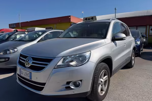 VOLKSWAGEN Tiguan 2.0 16V TDI DPF Trend & Fun (1