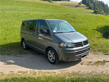 VOLKSWAGEN Multivan 5ª '09-'15 - 2011
