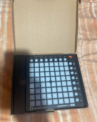 Launchpad mini Novation