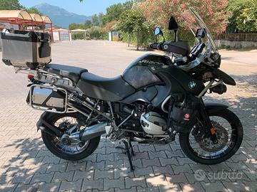 R1200 GS Adventure TRIPLE-BLACK 2011