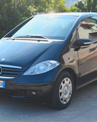 MERCEDES A 160 CDI Coupé Full Optional Tagliandata