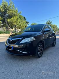Lancia Ypsilon mya