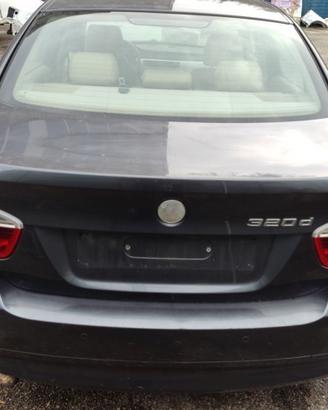 Portellone nudo BMW 320D del 2006