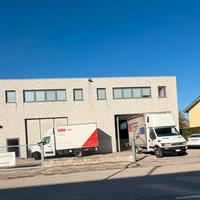 Capannone Commerciale cat. D/8