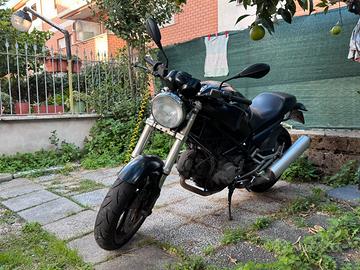 Ducati Monster 620 Dark Perfetta