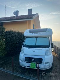 Camper semintegrale