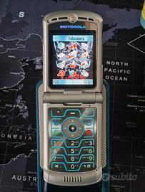 Motorola vintage V3 