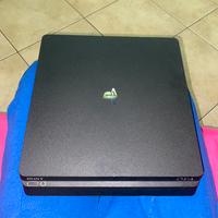 Play station 4 slim