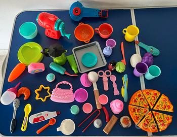 Lotto di Giocattoli Cibi ed Utensili perBambini